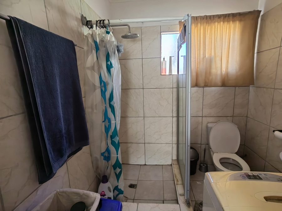 11 Bedroom Property for Sale in Parys Free State